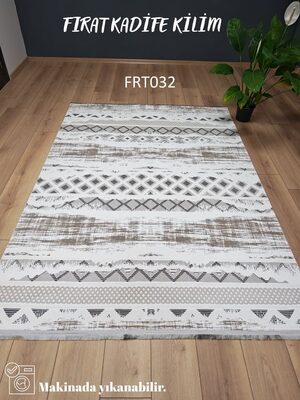 FRT032